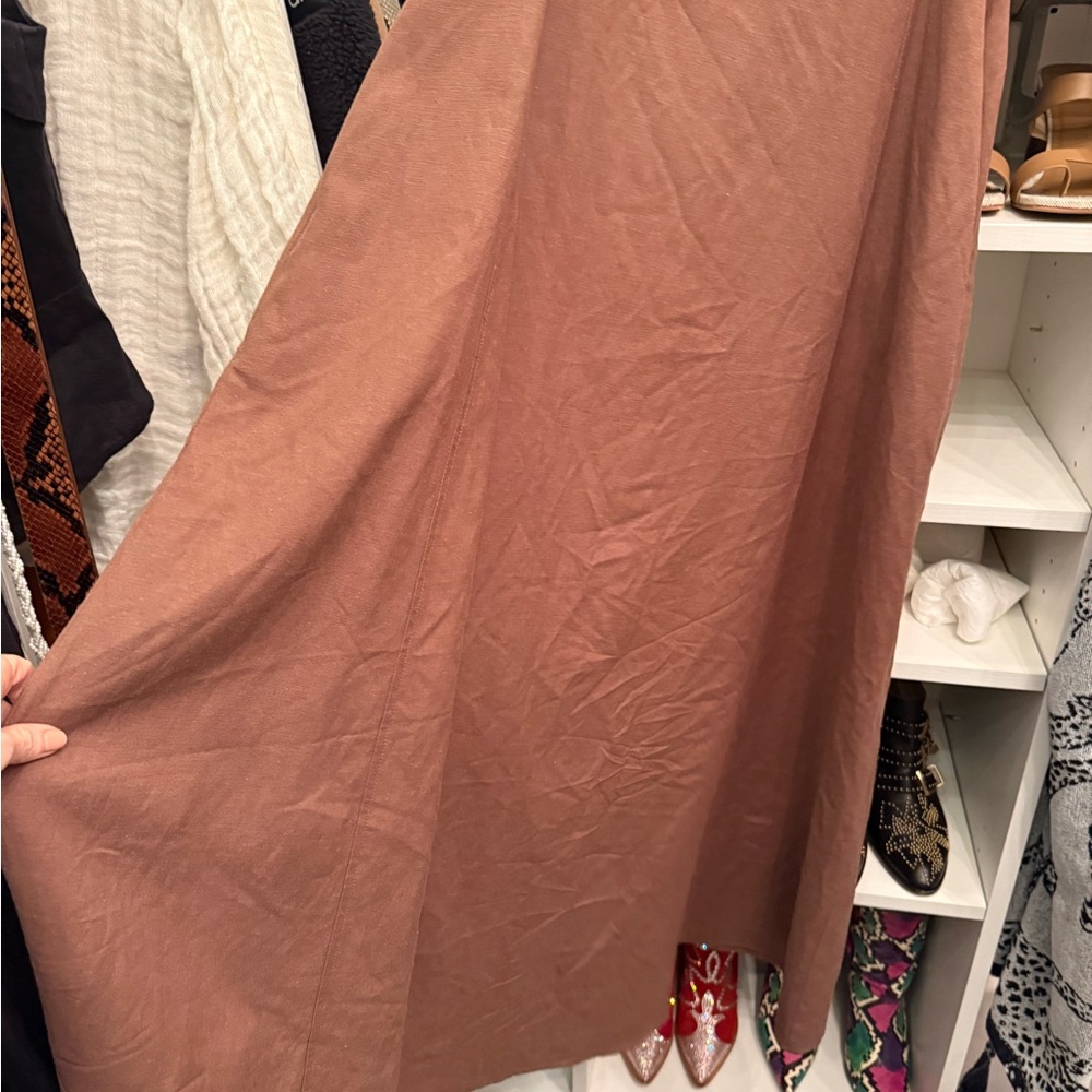 Brown Linen Maxi Dress with Adjustable Straps - Picture 11 of 17